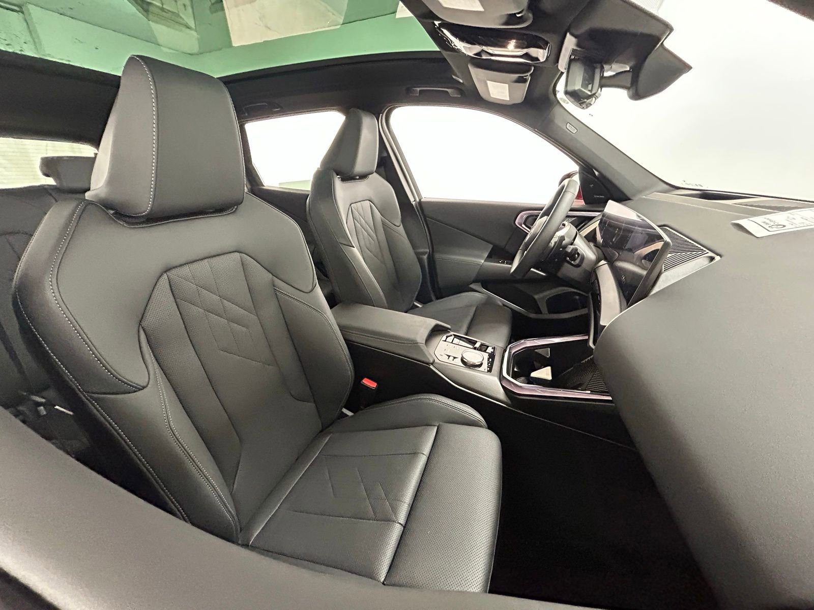 Used 2025 BMW X3 xDrive30i w/ Premium Package image 38