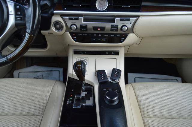 Used 2014 Lexus ES 350 w/ Premium Package FWD image 21