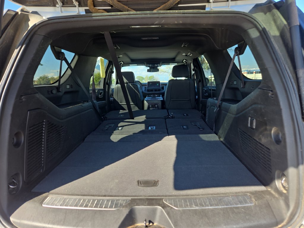 Used 2024 Chevrolet Suburban Z71 AWD/4WD image 23