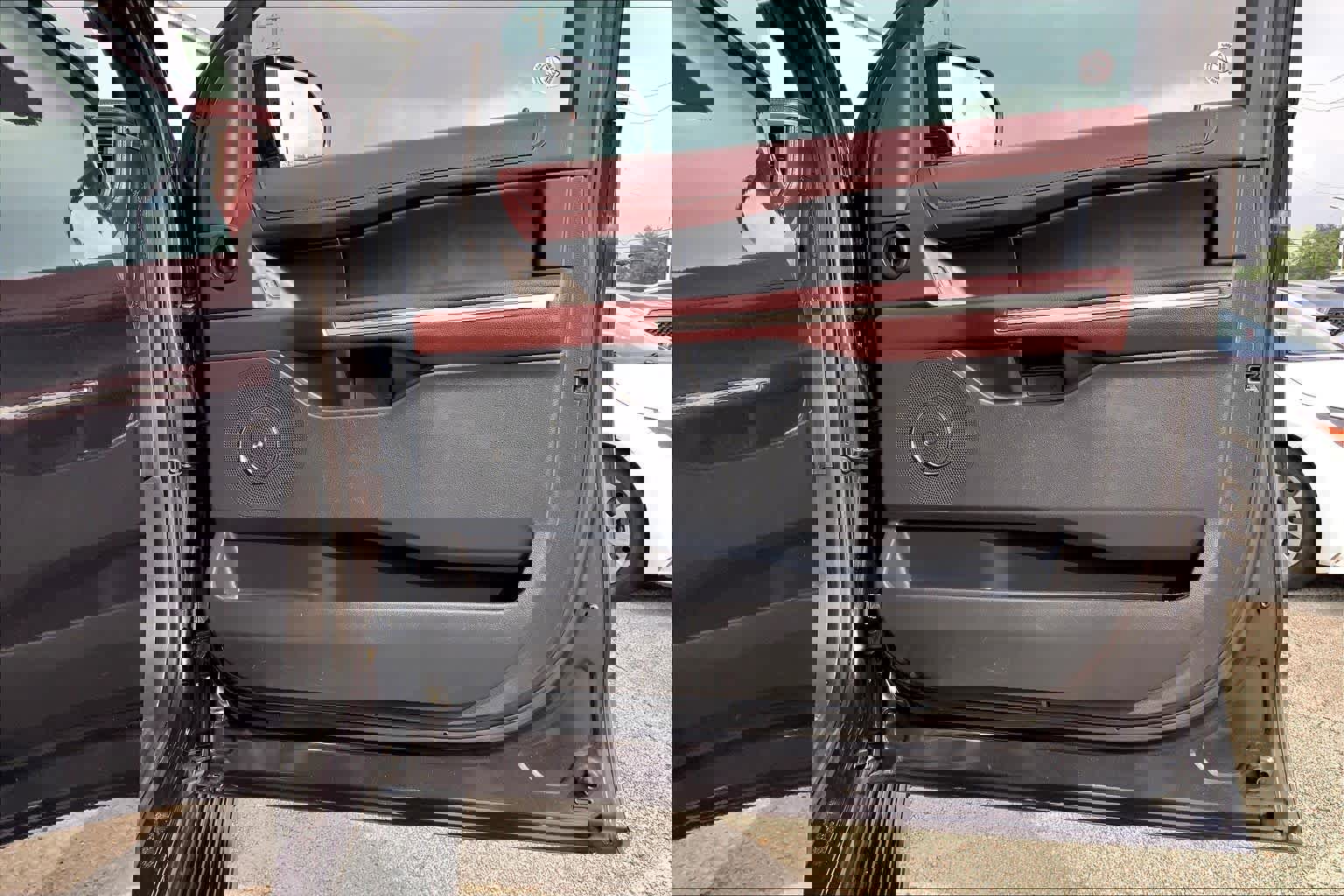 Used 2024 Ford Expedition Max Limited RWD image 23