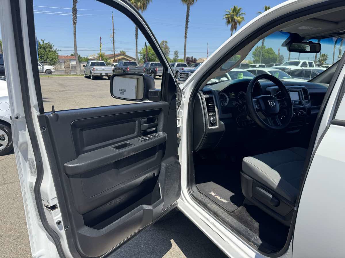 Used 2015 RAM 1500 Express AWD/4WD image 23