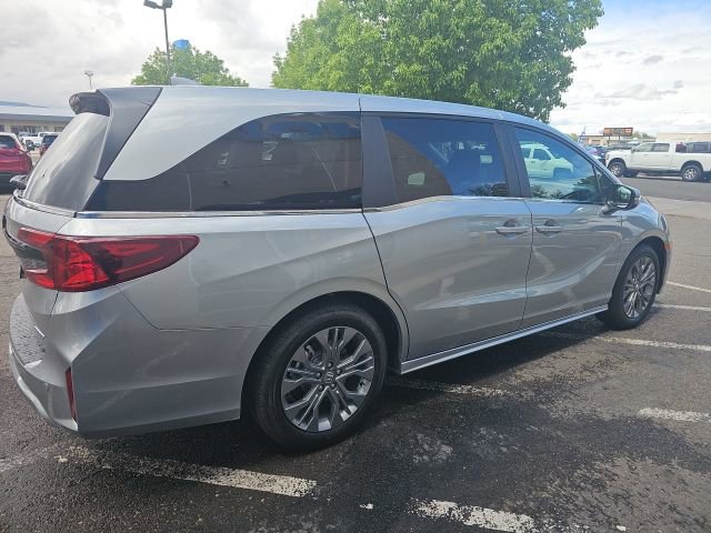 Used 2026 Honda Odyssey Touring image 5