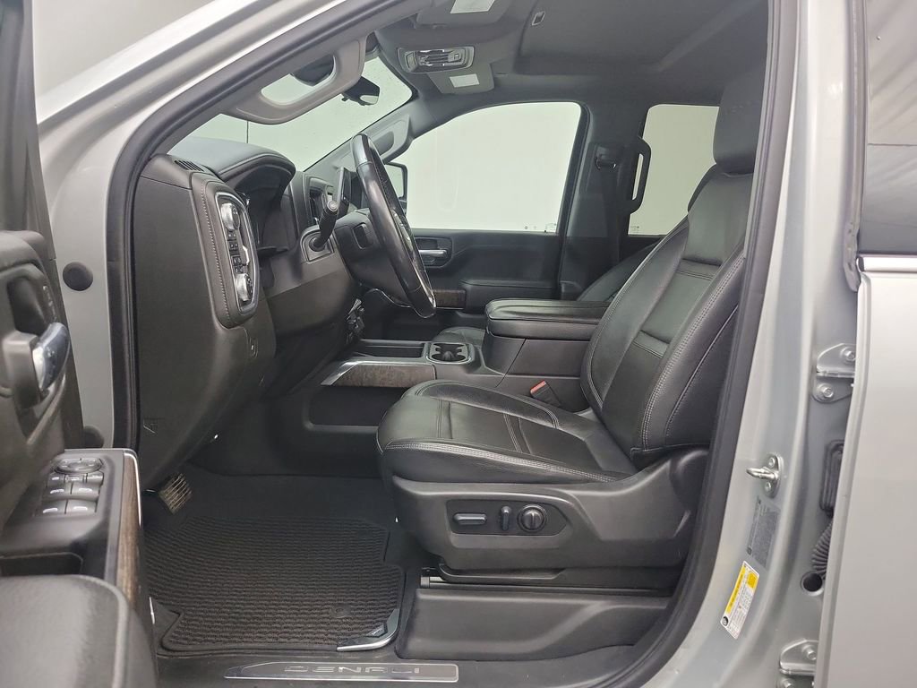 Used 2023 GMC Sierra 3500 Denali w/ Denali Ultimate Package AWD/4WD image 5