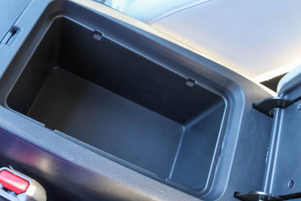 Used 2025 Nissan Altima 2.5 SV image 18