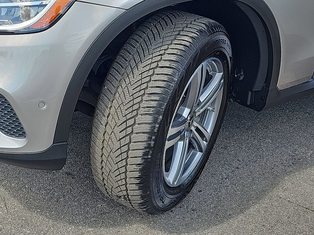 Used 2022 Mercedes-Benz GLC 300 image 34