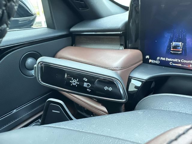Used 2025 Lincoln Aviator Reserve w/ Illumination Package AWD/4WD image 41