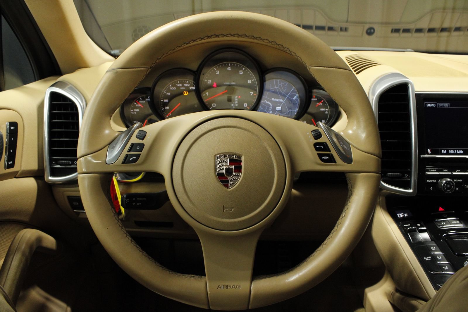 Used 2011 Porsche Cayenne S AWD/4WD image 11