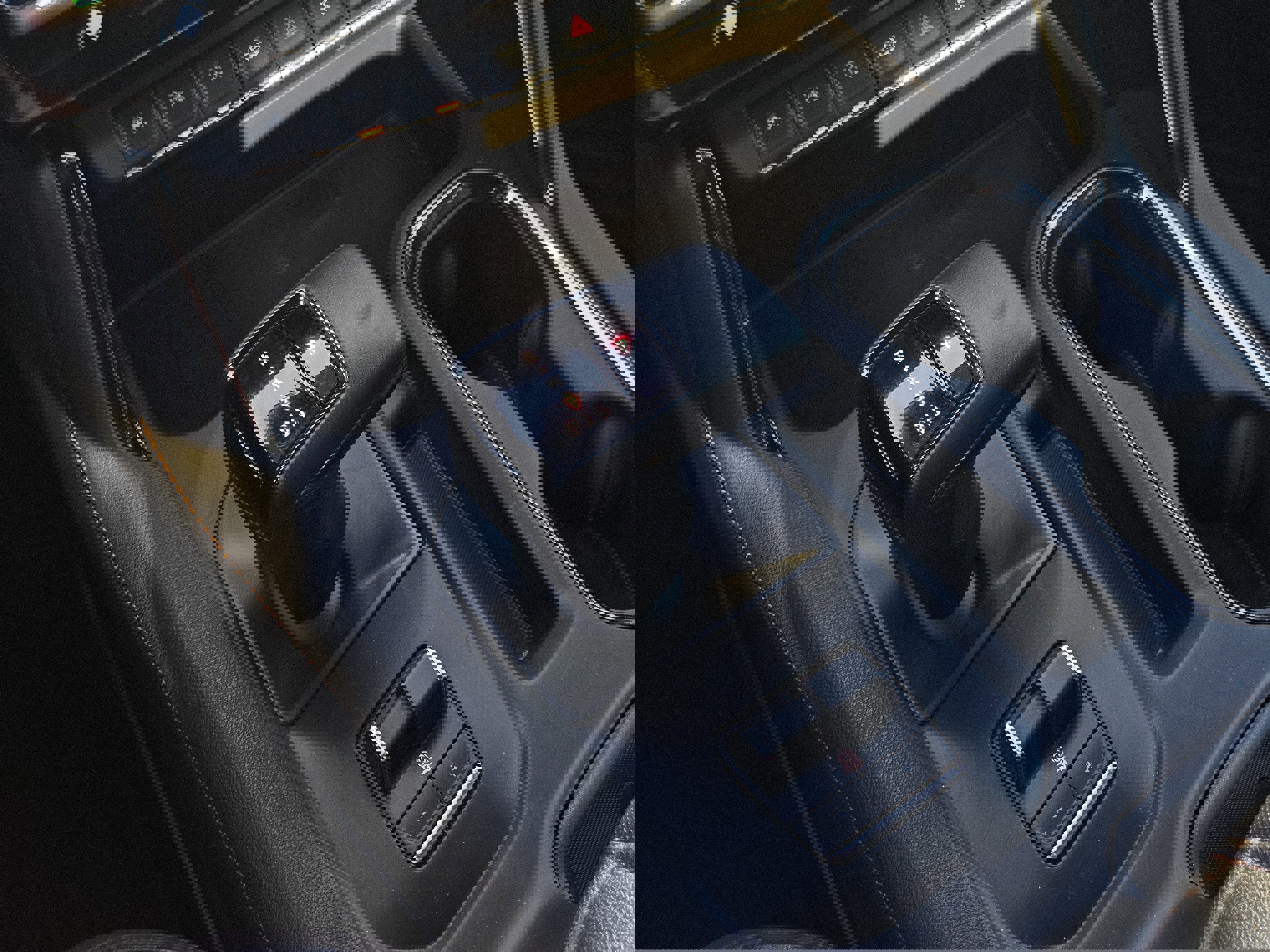 Used 2024 GMC Sierra 1500 AT4 w/ Technology Package image 21