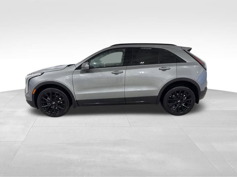 Used 2023 Cadillac XT4 Sport w/ Cold Weather Package image 7