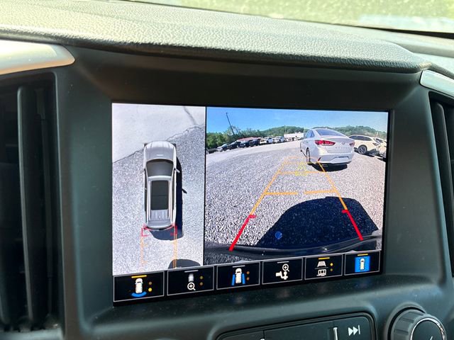 Used 2022 GMC Terrain SLT w/ Tech Package AWD/4WD image 13