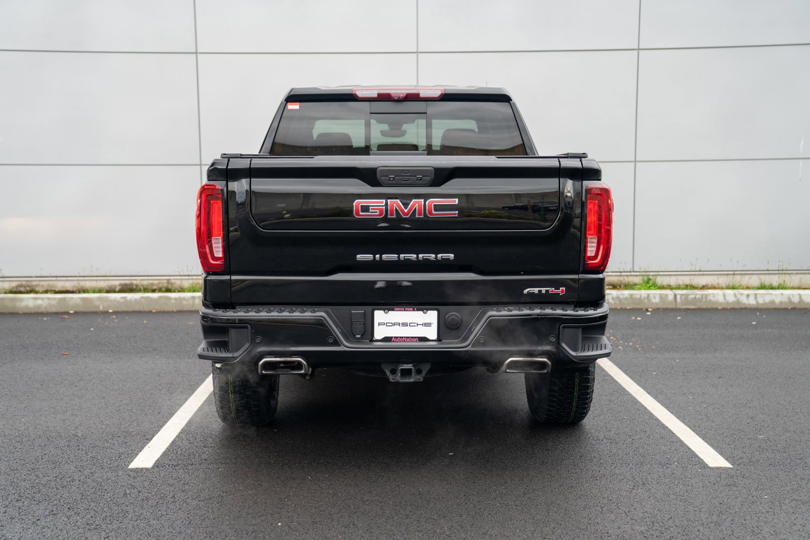 Used 2021 GMC Sierra 1500 AT4 w/ AT4 Premium Package image 7