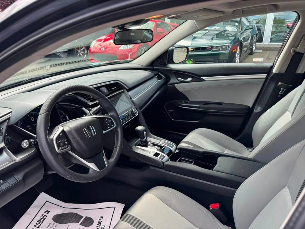 Used 2017 Honda Civic EX image 9