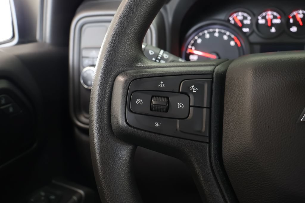 Used 2025 Chevrolet Silverado 1500 Custom RWD image 25