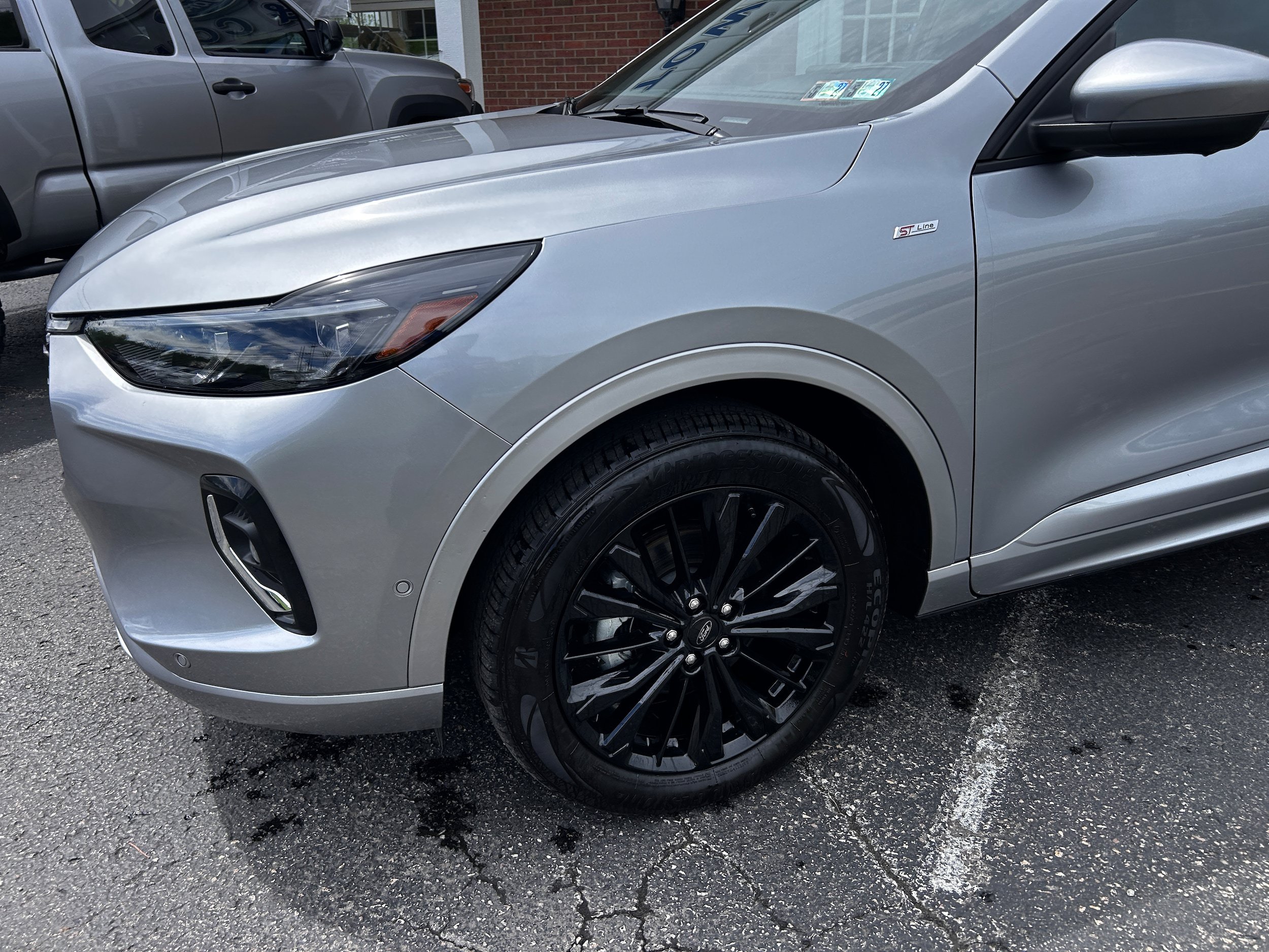 Used 2023 Ford Escape ST-Line Elite w/ Premium Technology Package AWD/4WD image 20
