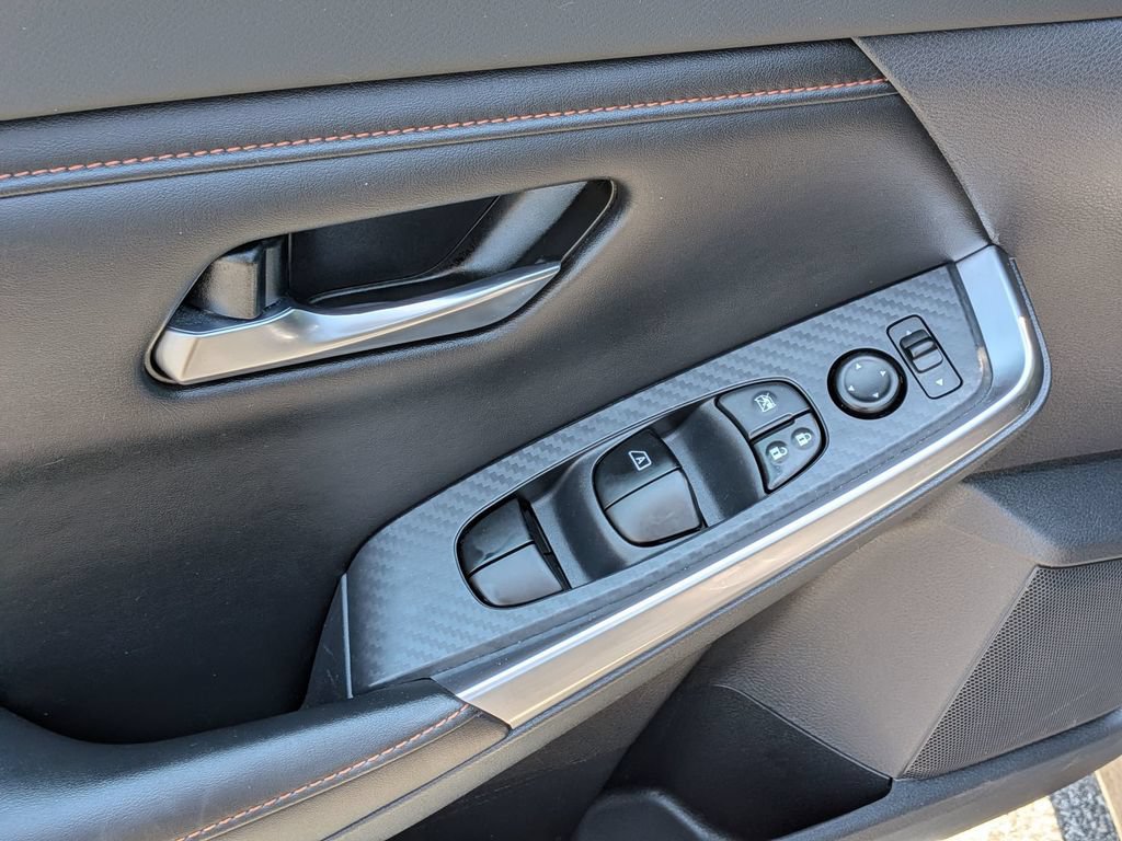 Used 2021 Nissan Sentra SR FWD image 11