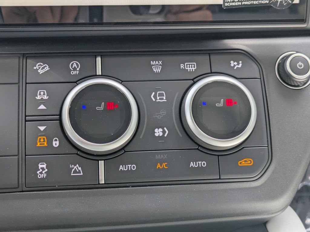 New 2026 Land Rover Defender 130 X-Dynamic SE AWD/4WD image 26