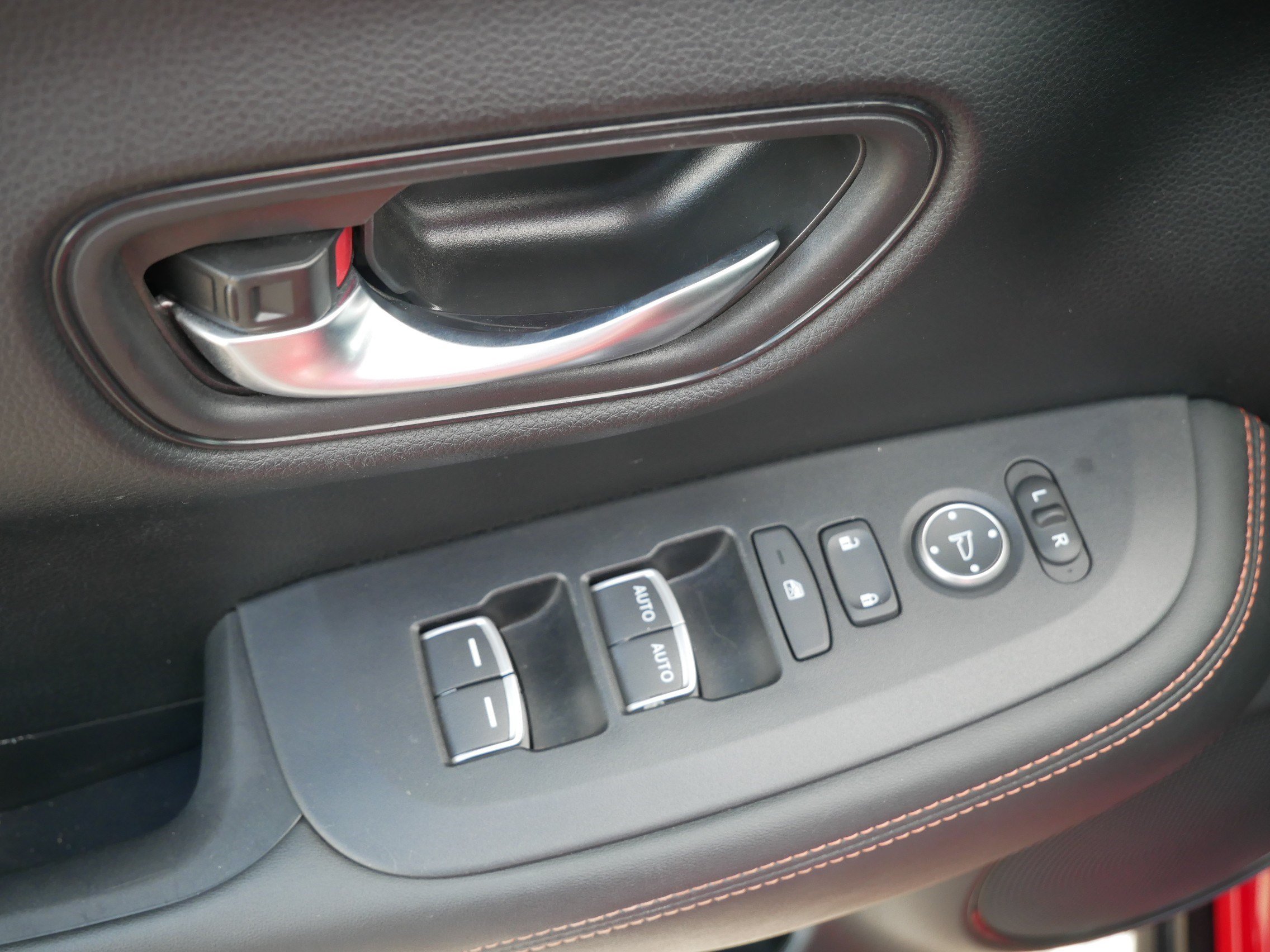 Certified 2024 Honda HR-V Sport image 19
