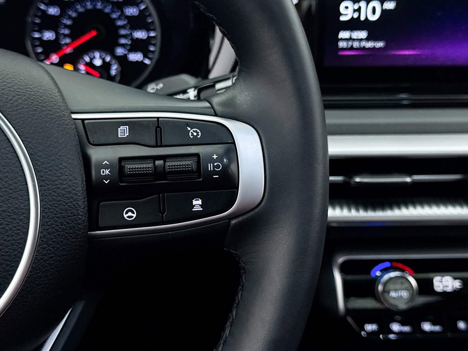 Used 2023 Kia K5 GT-Line image 38