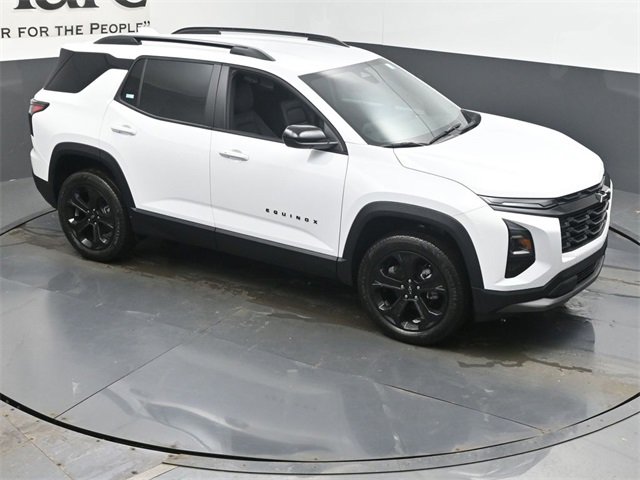 New 2026 Chevrolet Equinox LT w/ Convenience Package II image 16