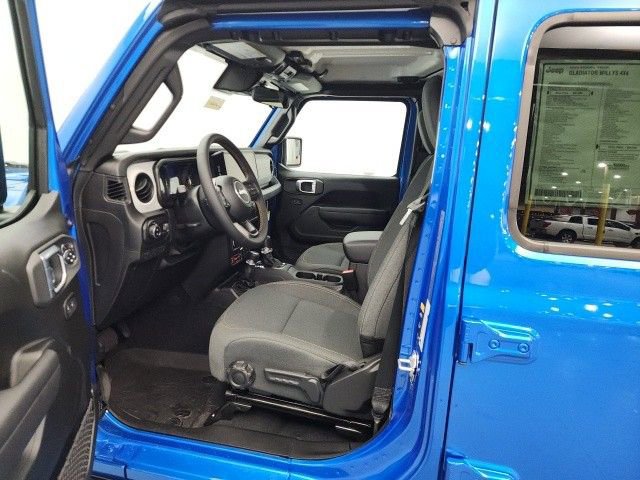 New 2024 Jeep Gladiator Willys image 13