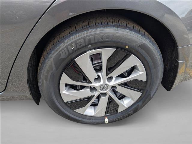 Certified 2025 Nissan Altima 2.5 S image 9
