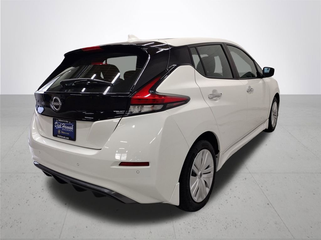 Used 2023 Nissan Leaf S image 13
