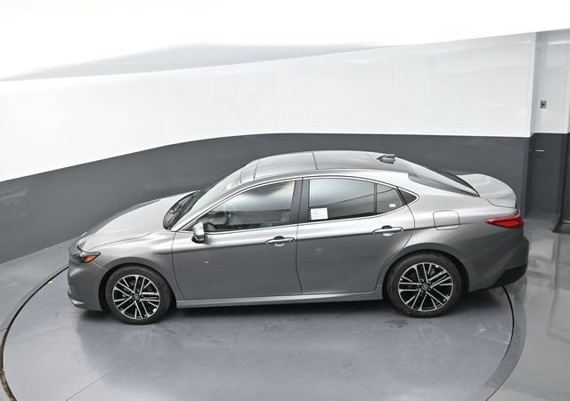 New 2025 Toyota Camry XLE w/ Premium Plus Package FWD image 21