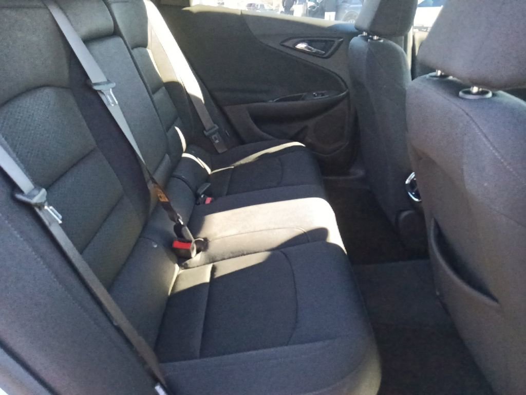 Used 2024 Chevrolet Malibu LT image 29