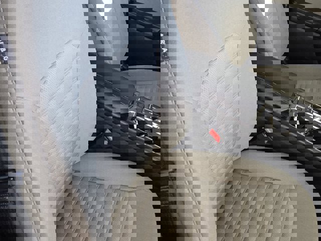 Used 2018 Ford Fusion S image 5