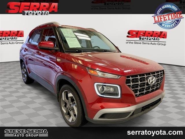 Used 2024 Hyundai Venue Limited image 1