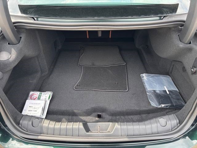 New 2024 Jaguar XF R-Dynamic SE AWD/4WD image 21