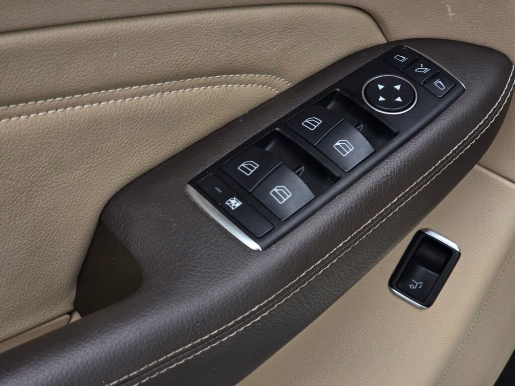 Used 2013 Mercedes-Benz ML 350 2WD image 24