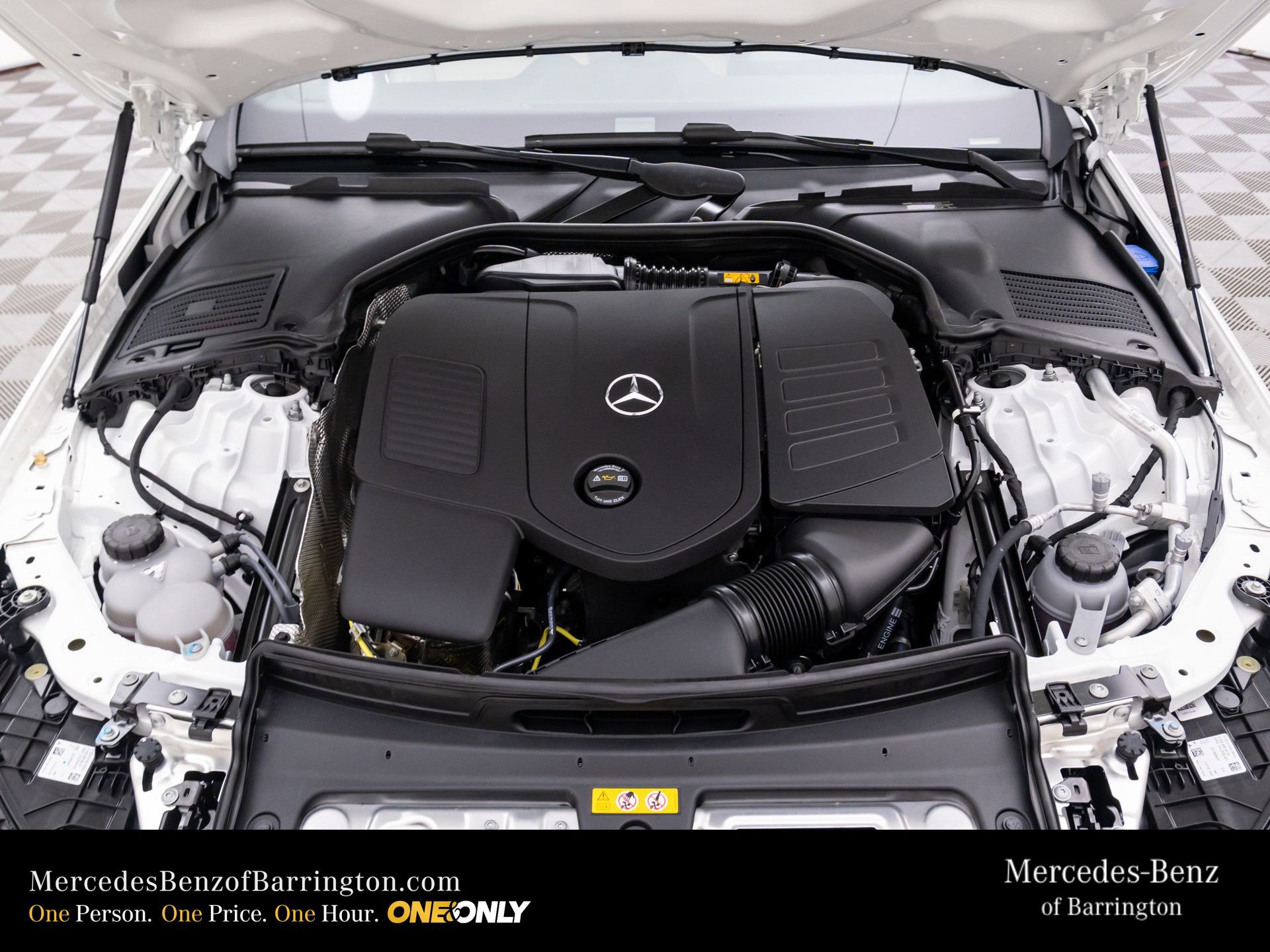 New 2026 Mercedes-Benz C 300 4MATIC Sedan image 32