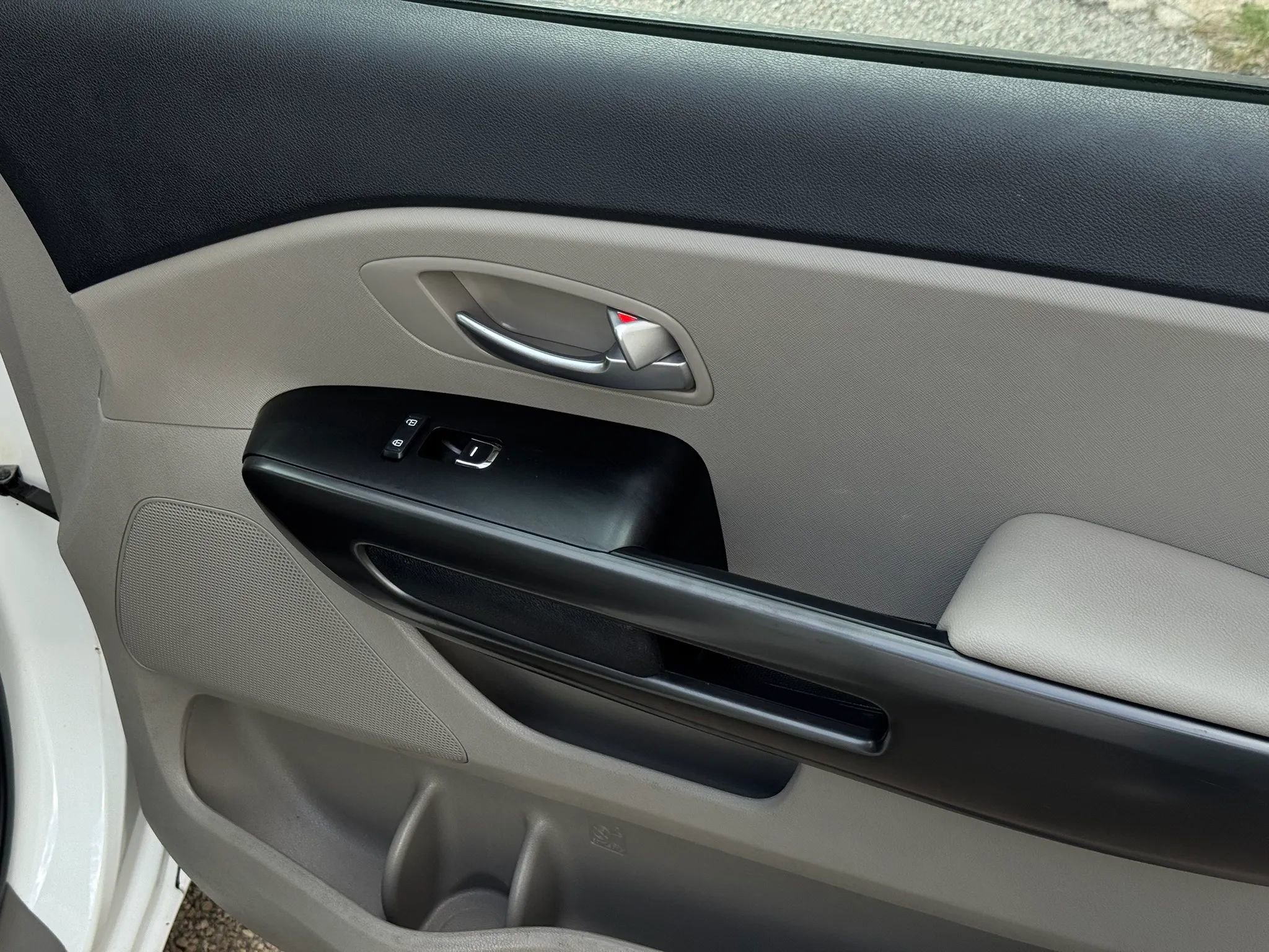 Used 2020 Kia Sedona EX FWD image 19