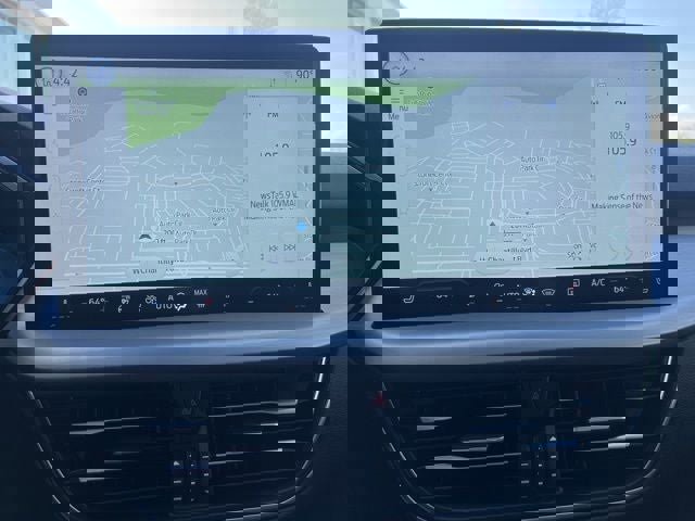 Certified 2025 Ford Escape Platinum image 33