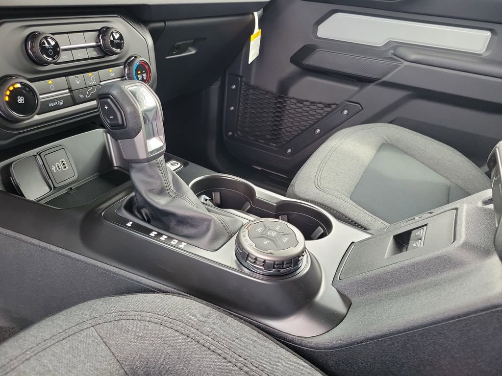 New 2026 Ford Bronco 2-Door AWD/4WD image 26