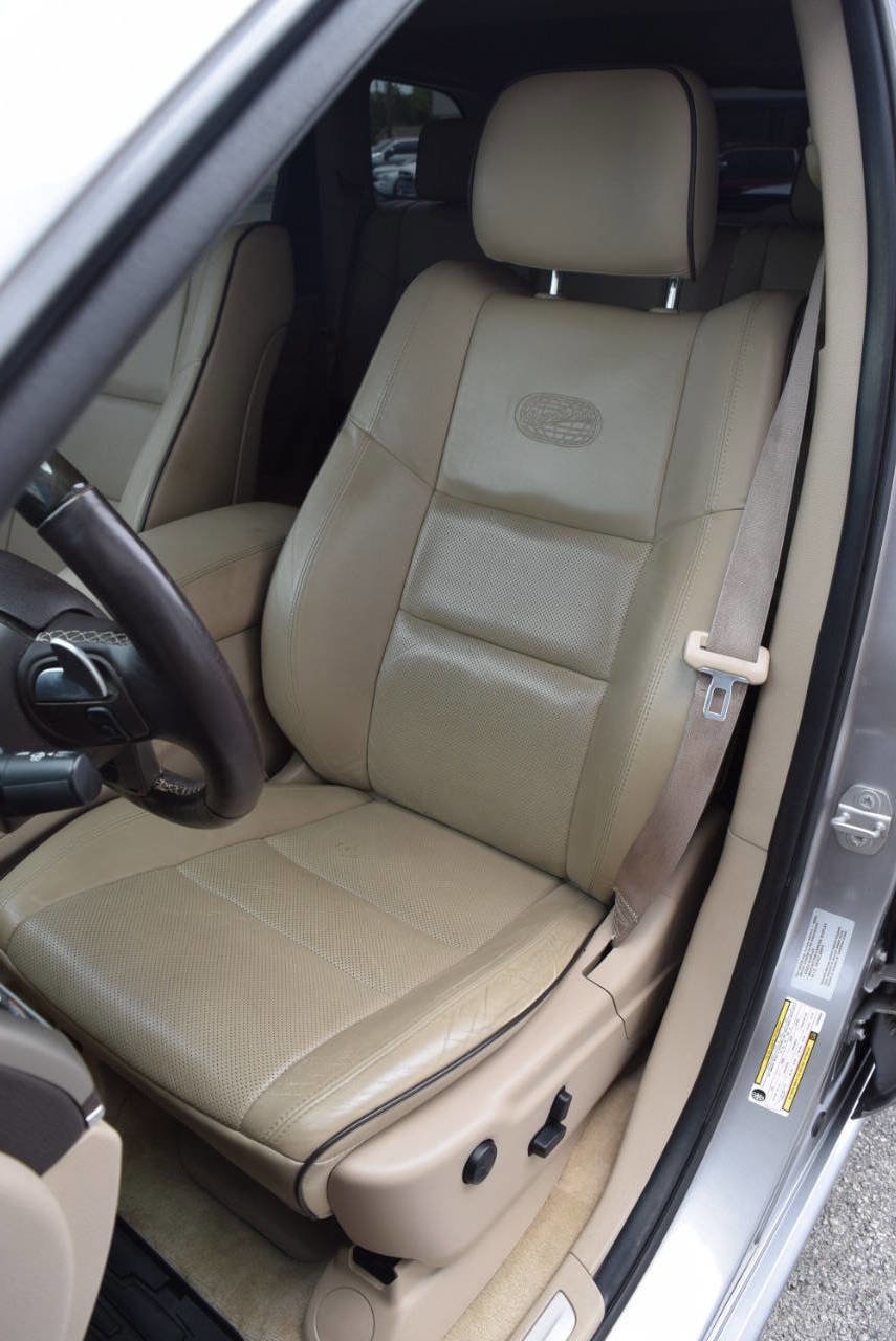 Used 2015 Jeep Grand Cherokee Overland image 30