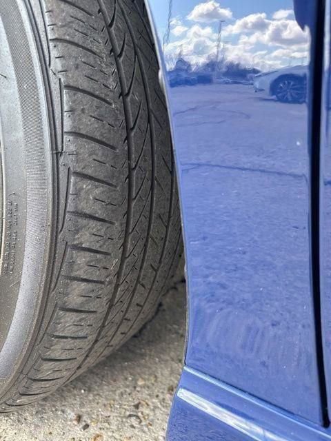 Used 2025 Toyota Camry SE w/ Convenience Package image 30