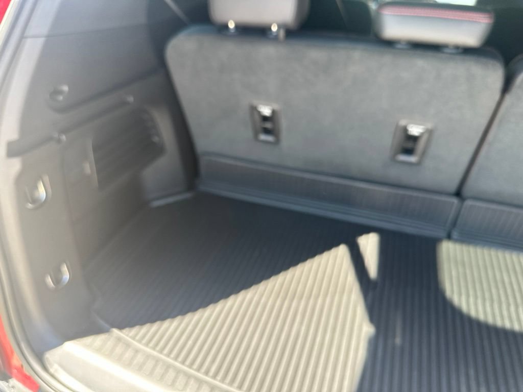 Certified 2026 Chevrolet Traverse RS AWD/4WD image 25