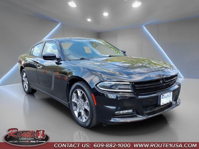 Used 2015 Dodge Charger SXT