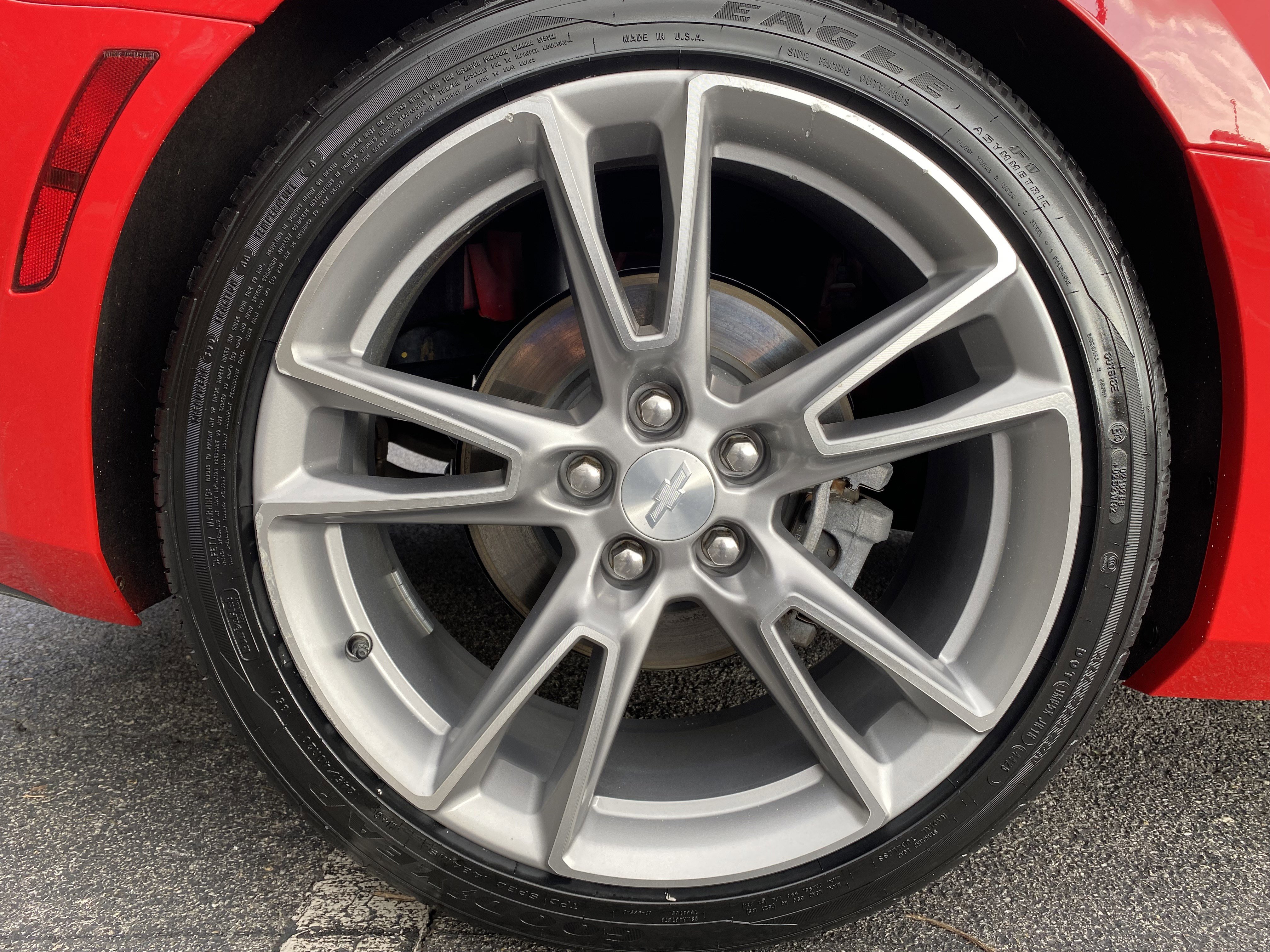 Used 2021 Chevrolet Camaro LT w/ RS Package image 38