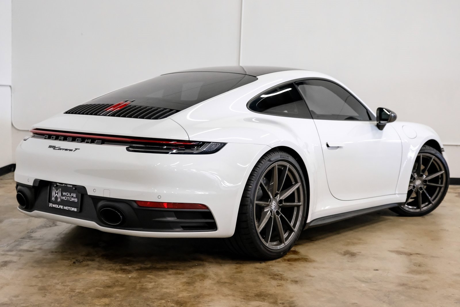 Used 2024 Porsche 911 Carrera T image 9
