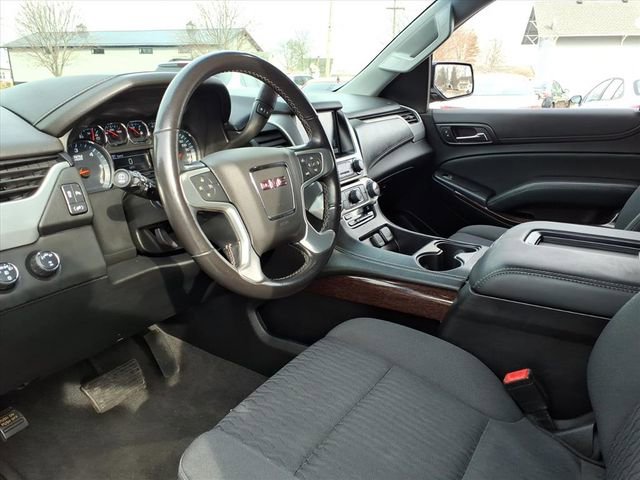 Used 2020 GMC Yukon SLE w/ SLE Value Package AWD/4WD image 14