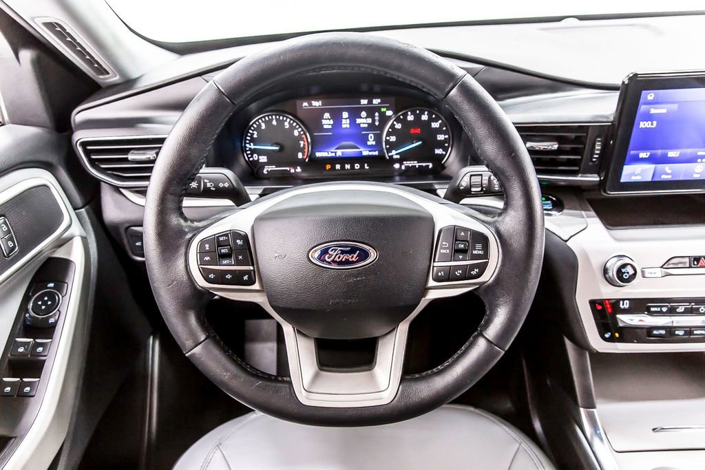 Used 2021 Ford Explorer XLT w/ Equipment Group 202A image 19