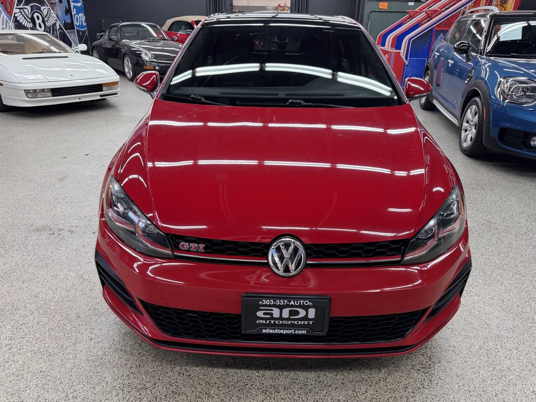 Used 2019 Volkswagen GTI SE FWD image 7