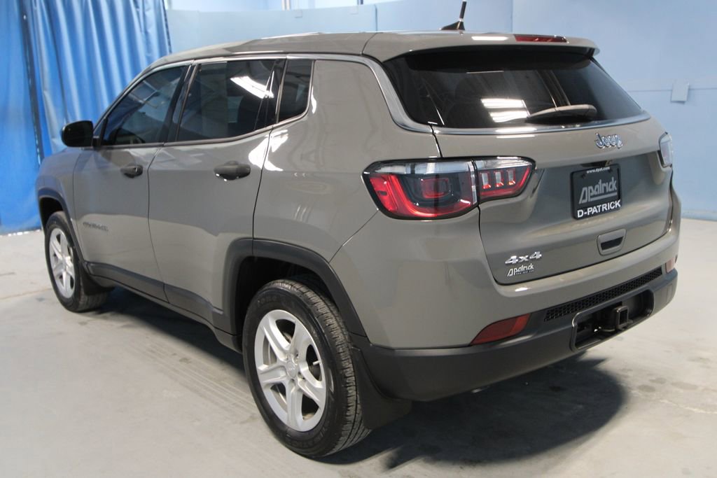 Used 2023 Jeep Compass Sport AWD/4WD image 26