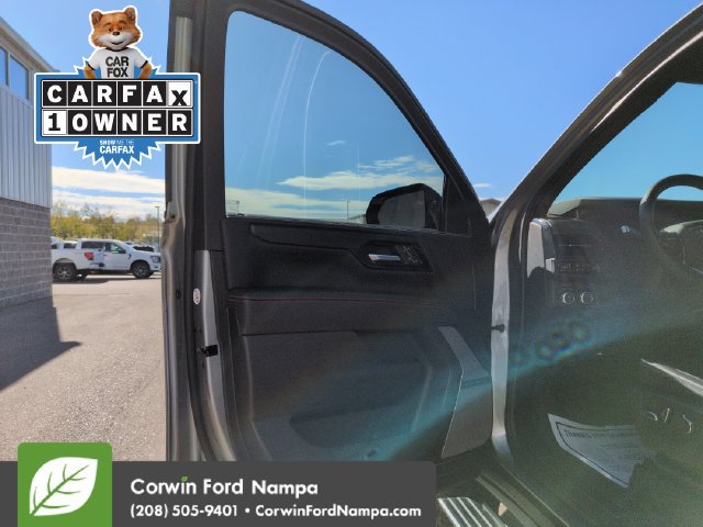 Used 2026 GMC Yukon AT4 Ultimate w/ LPO, Floor Liner Package AWD/4WD image 10