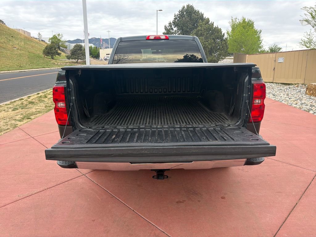 Used 2018 Chevrolet Silverado 1500 LT AWD/4WD image 22