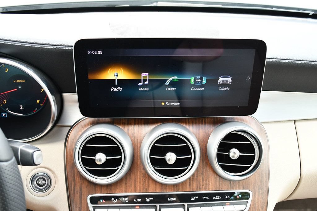 Used 2023 Mercedes-Benz C 300 Cabriolet image 69