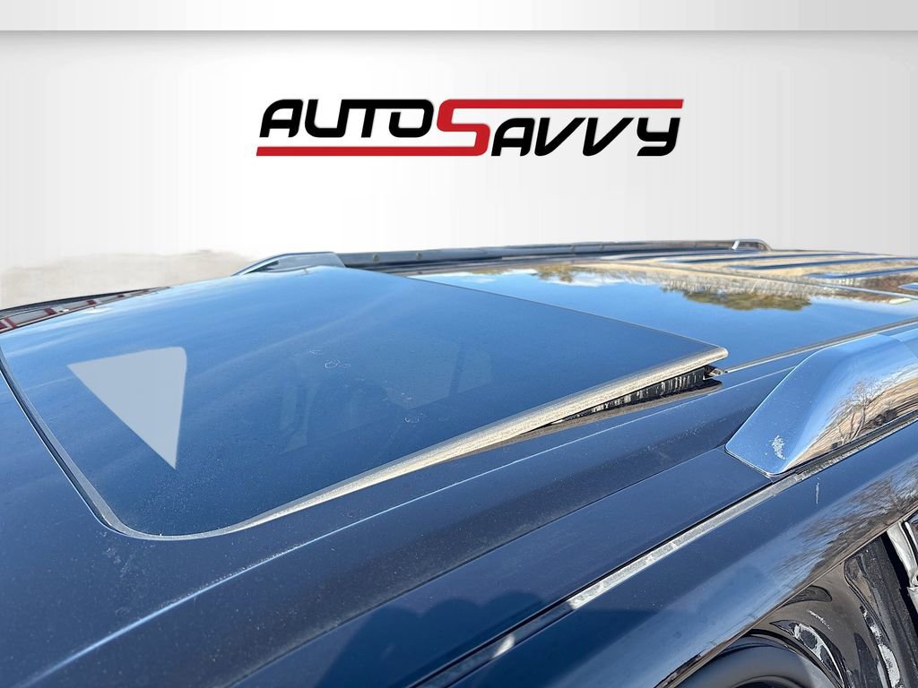 Used 2023 Lincoln Navigator L Reserve image 23